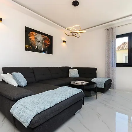 Apartments Villa Casia Srima Exterior photo